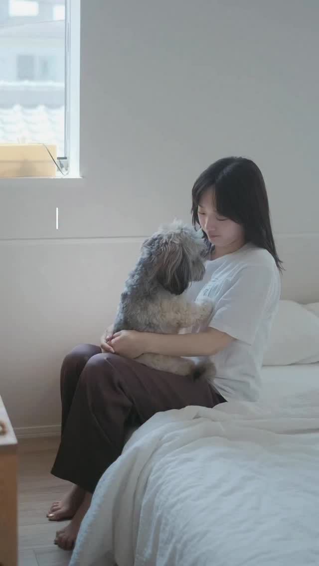 Instagram post by @7_oko_4 for MANARA. Caption reads: GRWM🌞朝の時短スキンケア

モイストウォッシュゲルの詳細はこちら⬇︎
https://bit.....