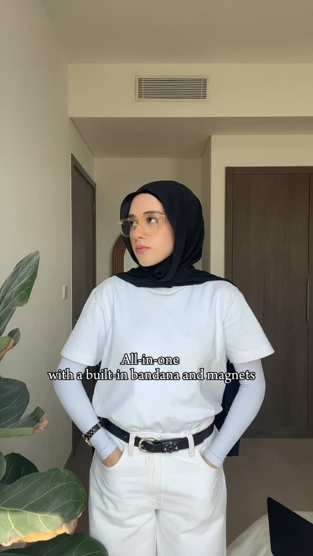 Instagram post by @its_nadaeldahshan for NYVA. Caption reads: [...] it on and go.
It really is that easy.....