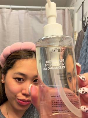 TikTok post by @sabrinaxchen_ for Skin Seoul. Caption reads: Starlike Black Pore Vita Peptide Cleansing Oil....