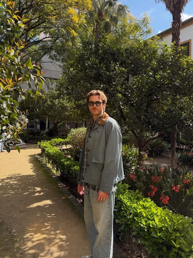 Instagram post by @jesse_burgess for Barbour. Caption reads: [...] degrees 🥵- much easier this time, ft.....
