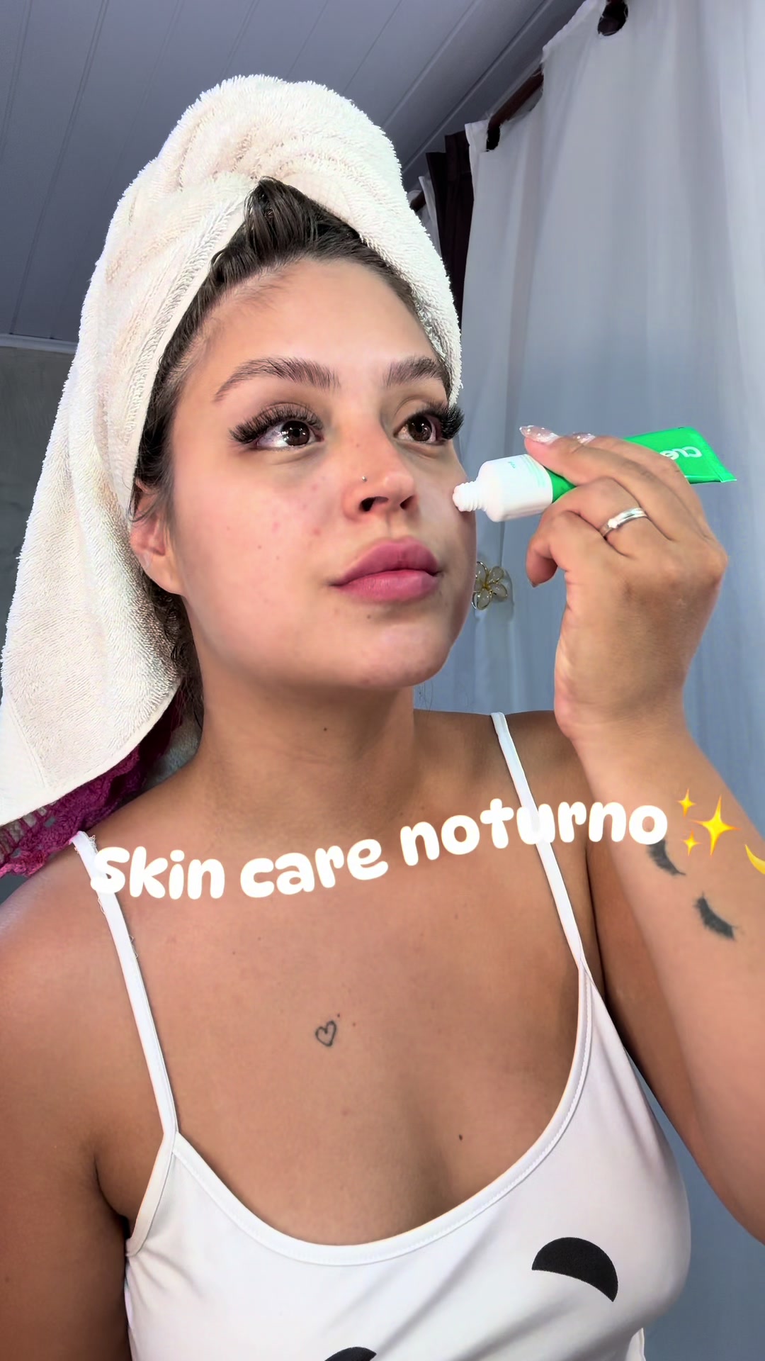 TikTok post by @ludimila_mariana for Creamy Skincare. Caption reads: Meu skin care noturno 💖✨ @Creamy Skincare ....