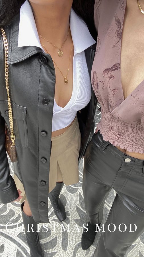 Instagram post by @mchlld for KaseMe. Caption reads: Getting into the christmas mood with @kasemedesign....