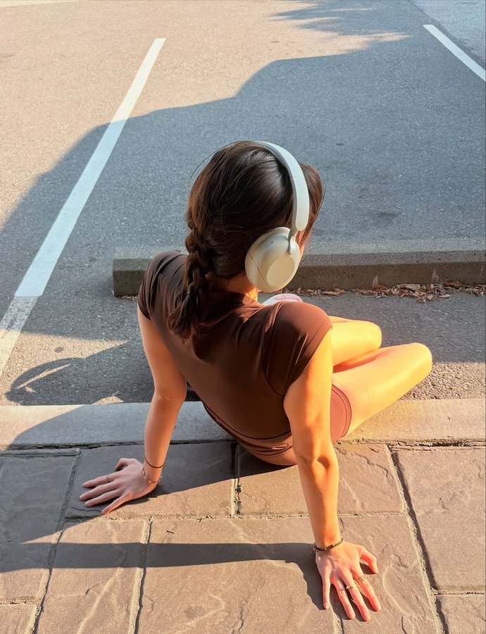 Instagram post by @gonexbeyond for Sudio. Caption reads: What’s currently playing on my SudioK2Pro’s 🎧✨|....