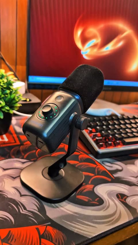 Instagram post by @2beli.orbeli for amaran. Caption reads: Finally tested the amaran microphone 🎙️ I really....