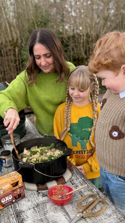 Instagram post by @shellandthelittlies for OXO. Caption reads: #ad @oxo_uk has always been part of our family....