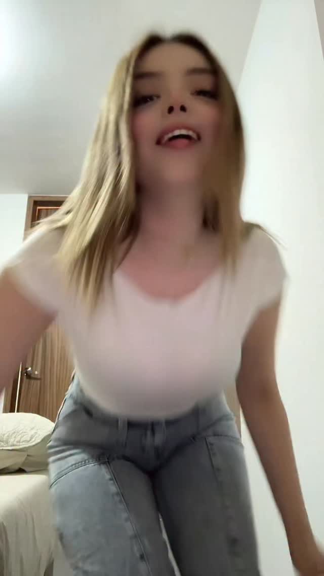 Instagram post by @camilasanchhez for Fashion Nova. Caption reads: @FashionNova Sunday Drapey
Wide Leg [...].