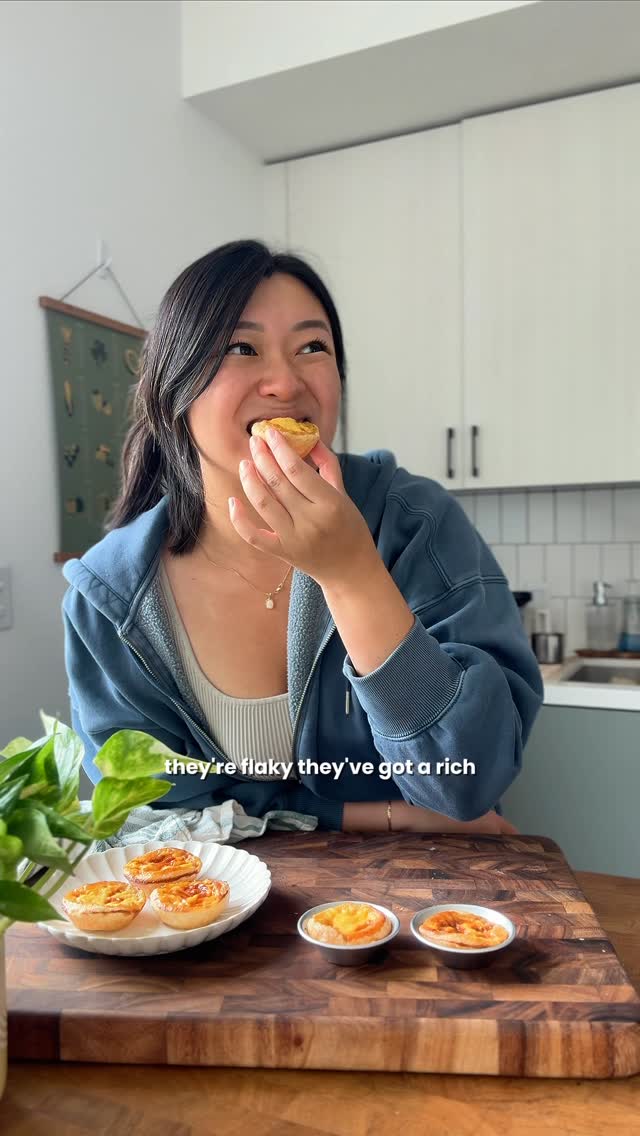 Instagram post by @smelly.lunchbox for Happy Egg. Caption reads: (ad) Honestly I almost gave up on these egg tarts....