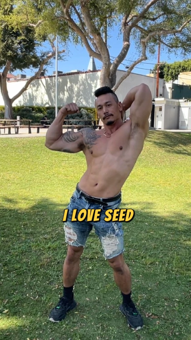 Instagram post by @michaelhenry915 for Pure for Men. Caption reads: [...] meal prep for your top, head over to....