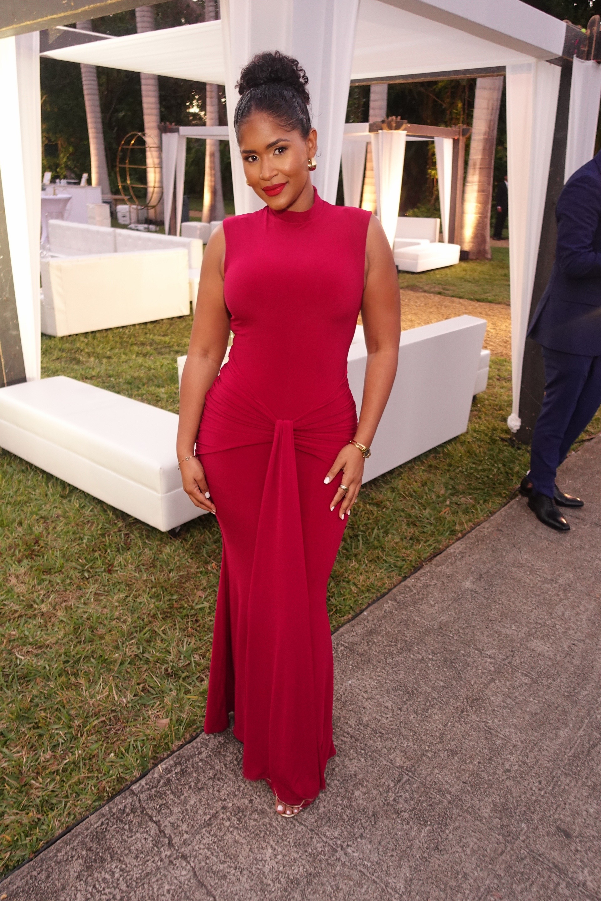 TikTok post by @anikaverret for Club L London. Caption reads: [...] #weddingguestlook @ClubLLondon .