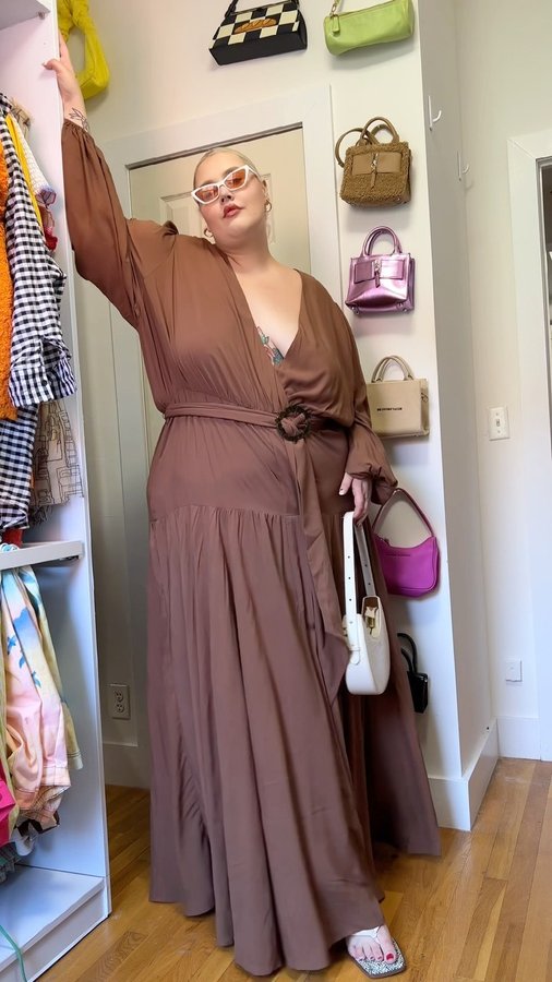 Instagram post by @theabbybible for Fashion to Figure. Caption reads: [...] impossible to pick a fav 🤤
This....