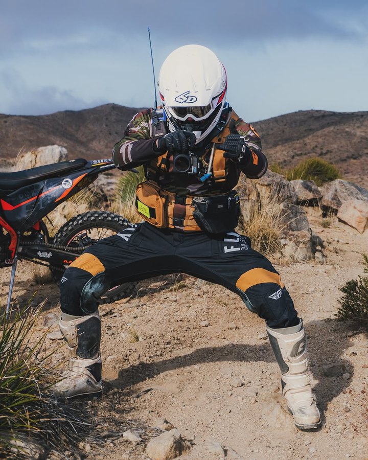 Instagram post by @tarakadak for 6D Helmets. Caption reads: @austinwking 📷 snagging that ninja posture . ✌️😅....