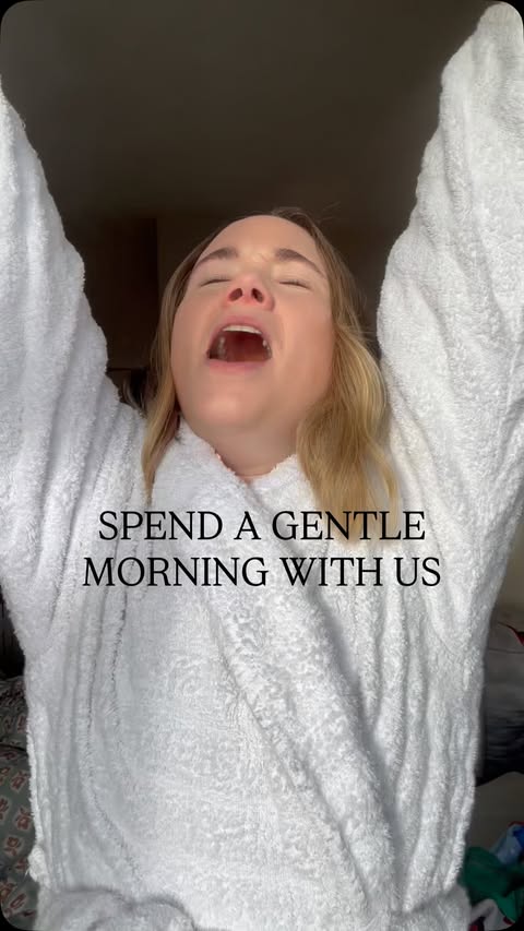 Instagram post by @daisy_wood_davis for iHerb. Caption reads: [...] too 🤣 I’ve got my little helpers at @iHerb....