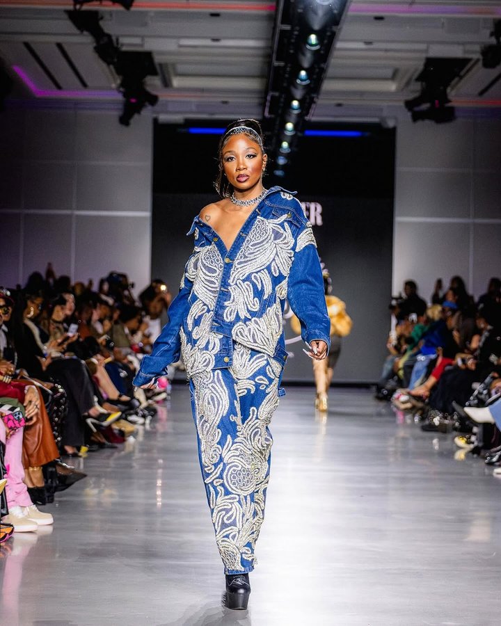 Instagram post by @lorenlorosa for Denman Brush. Caption reads: Whole time what’s for you .. really is for you.....