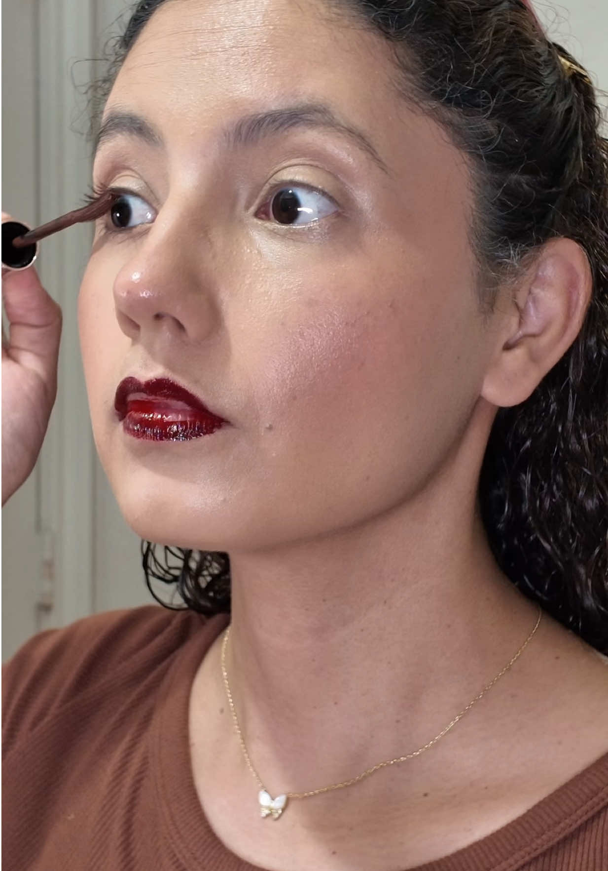 TikTok post by @isabelillingworth for Eadem. Caption reads: [...] Piedmont @rhode skin @loréal paris usa....
