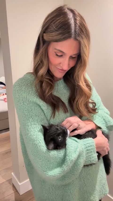 Instagram post by @soccercatmom for Hholove. Caption reads: [...] I never really miss a moment 🐾🤍 

The....