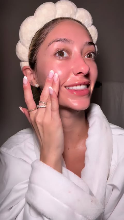 Instagram post by @sophieogle for Yepoda. Caption reads: I want my skin so shiny that I look like a walking....