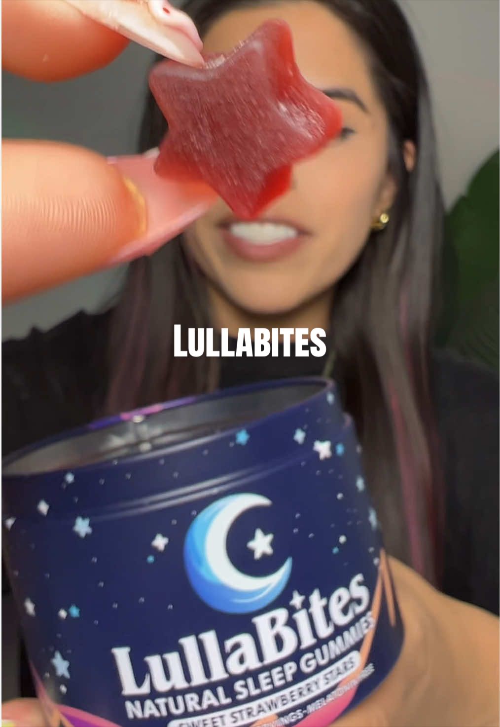 TikTok post by @silvia_aispuro for LullaBites. Caption reads: @Lulla #lullabites #sleepgummies #sleepaid....
