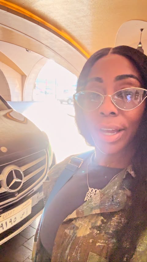 Instagram post by @coachstormy for Farmasi. Caption reads: [...] be Miss Pretty Paid & Well Traveled!
Me and....