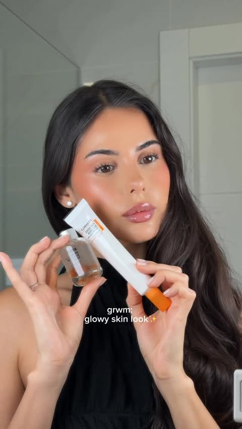 Instagram post by @valentinavidartes for FRANKLY. Caption reads: [...] skin tutorial 🤍 available on Amazon....