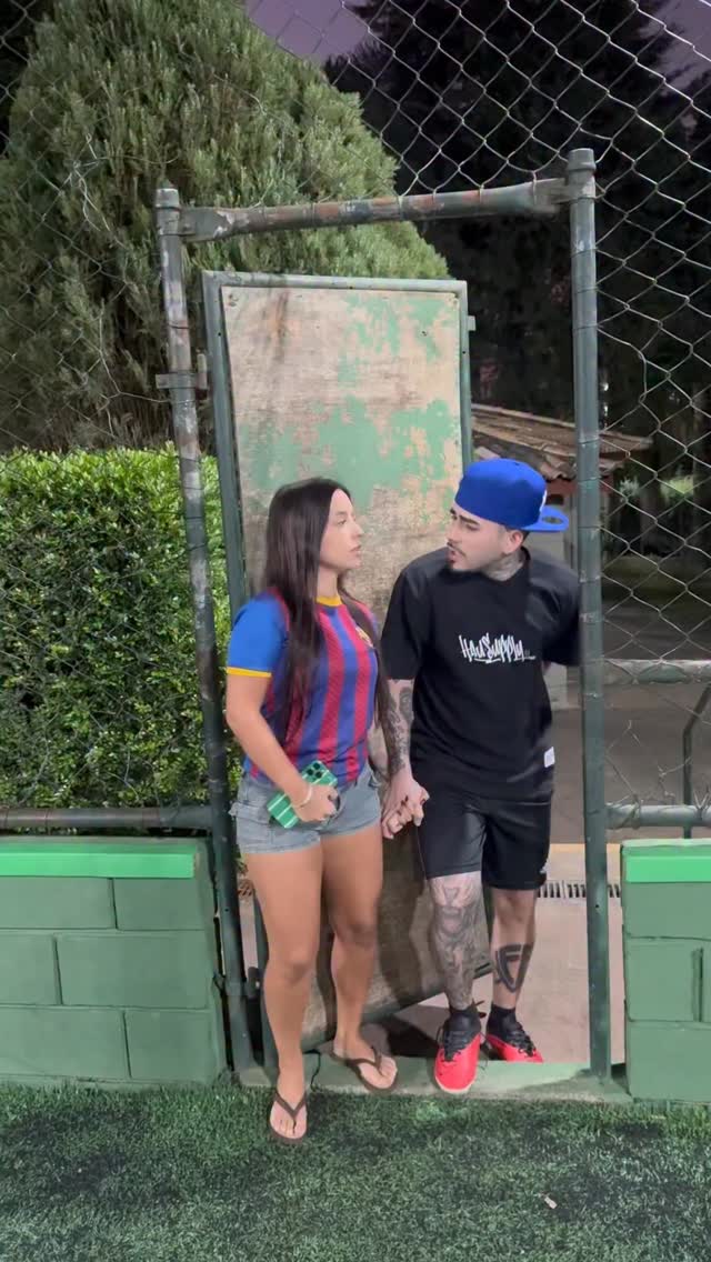 Instagram post by @brabox for Mentos. Caption reads: Ela que quis saber… #publi
@mentosbrasil.