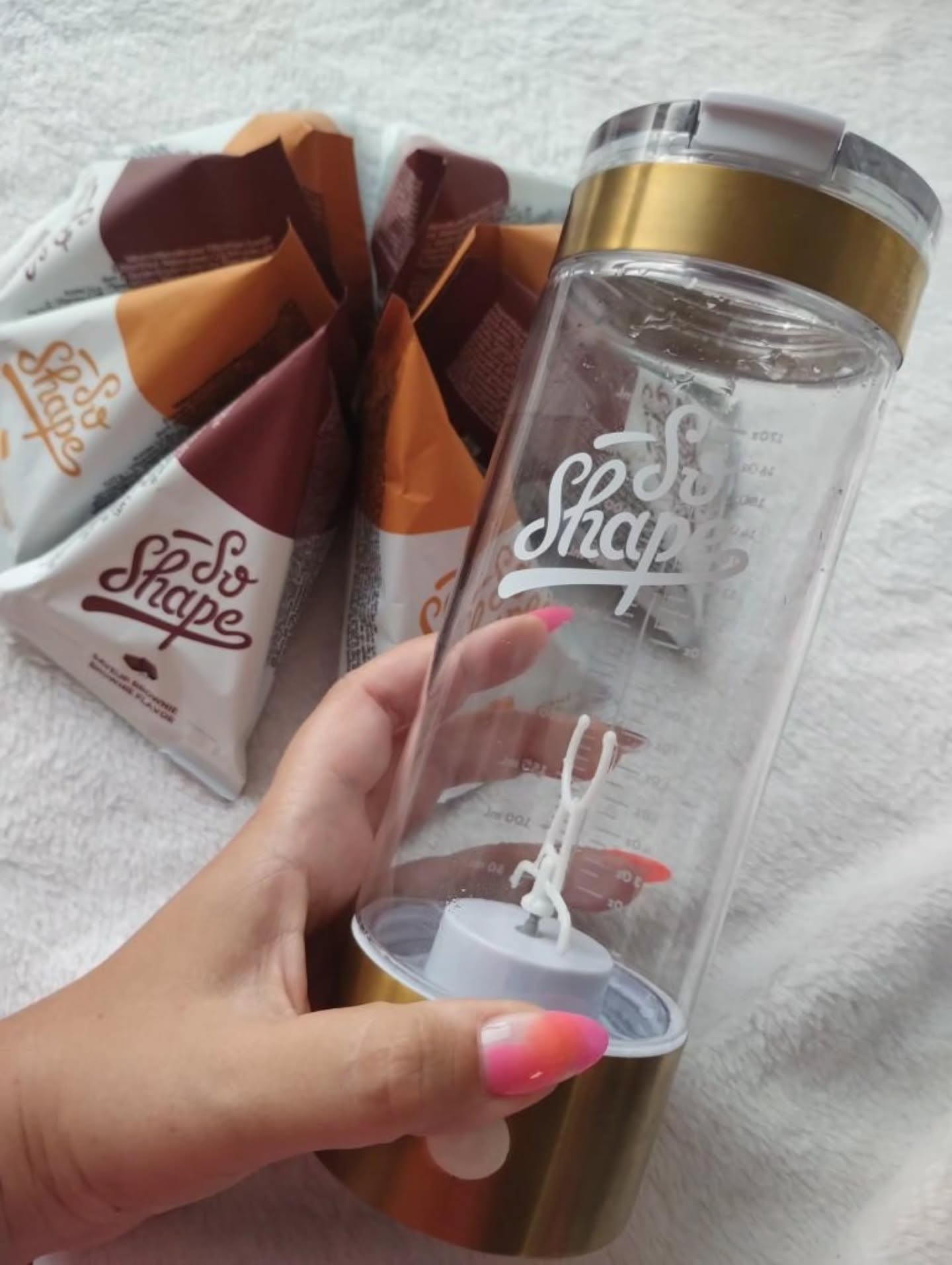 Instagram post by @plumedevie_ for So Shape. Caption reads: SOSHAPE

• Berlingot Caramel
• Berlingot....