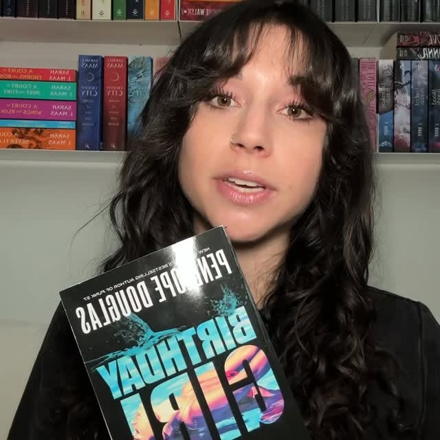 Instagram post by @mariannasreads for LELO. Caption reads: Sometimes spicy books need a helping hand. Go to....