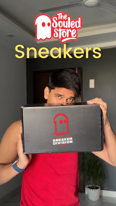 Instagram post by @_sahil_ansari_ for The Souled Store. Caption reads: Comment ‘DM’ to get links in your dm💌

Trendy....