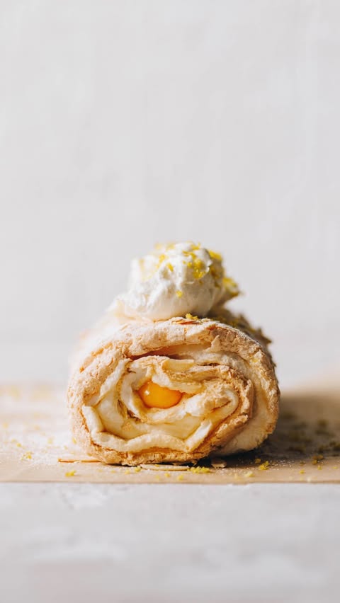 Instagram post by @daenskitchen for Smeg Italia. Caption reads: Comment “lemon” for the recipe! Every Christmas I....