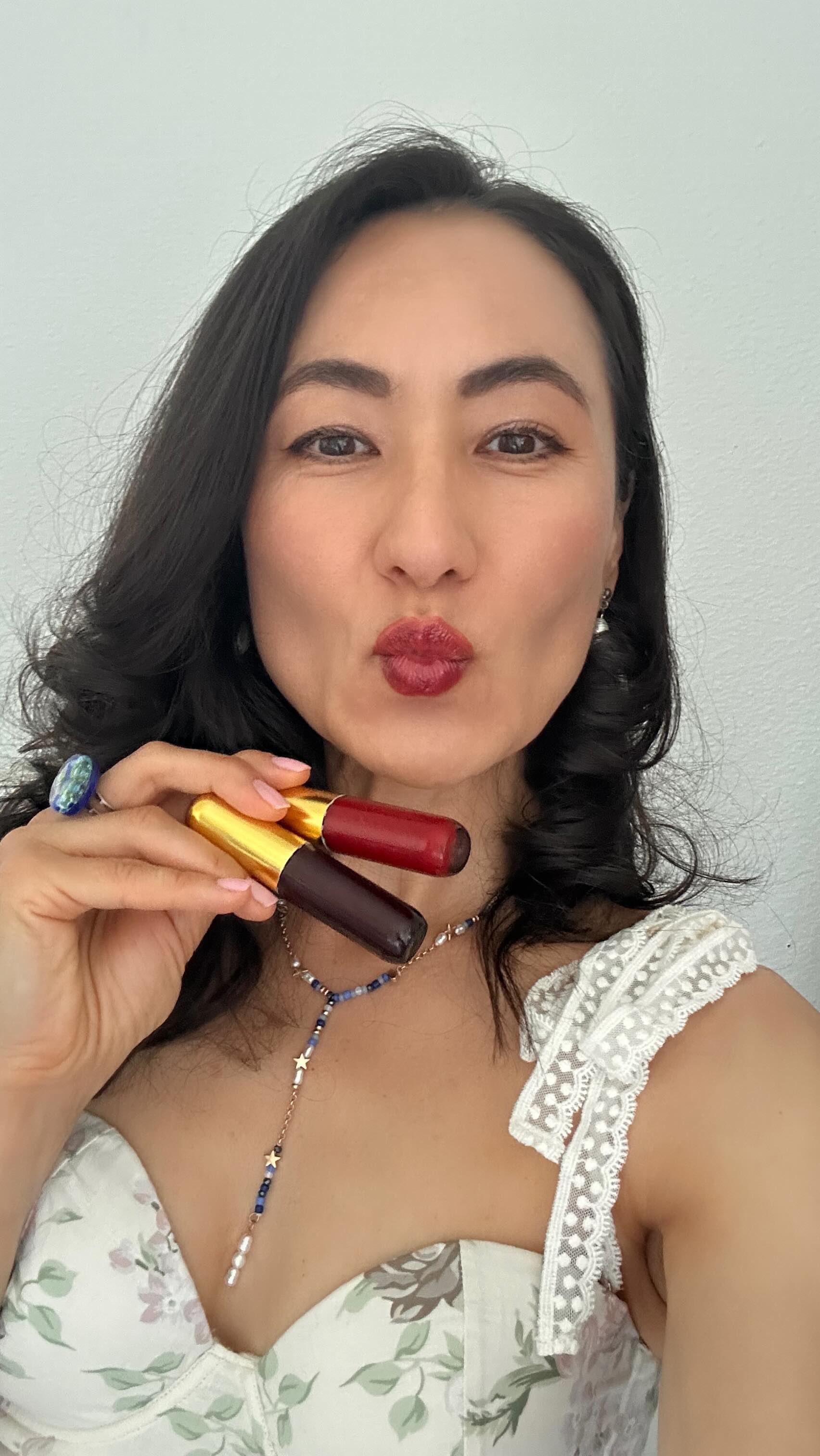 Instagram post by @inlove.withbeauty_ for Beautytap. Caption reads: I’m in love with new @violette_fr Lip Nectars....
