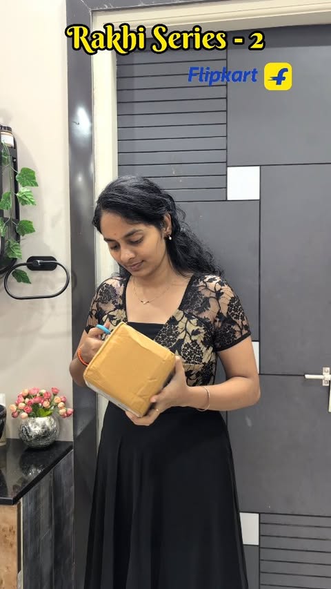 Instagram post by @janviii_reddy_k for Flipkart Homes. Caption reads: Coming festivals = gift shopping time! 🎁✨ With....