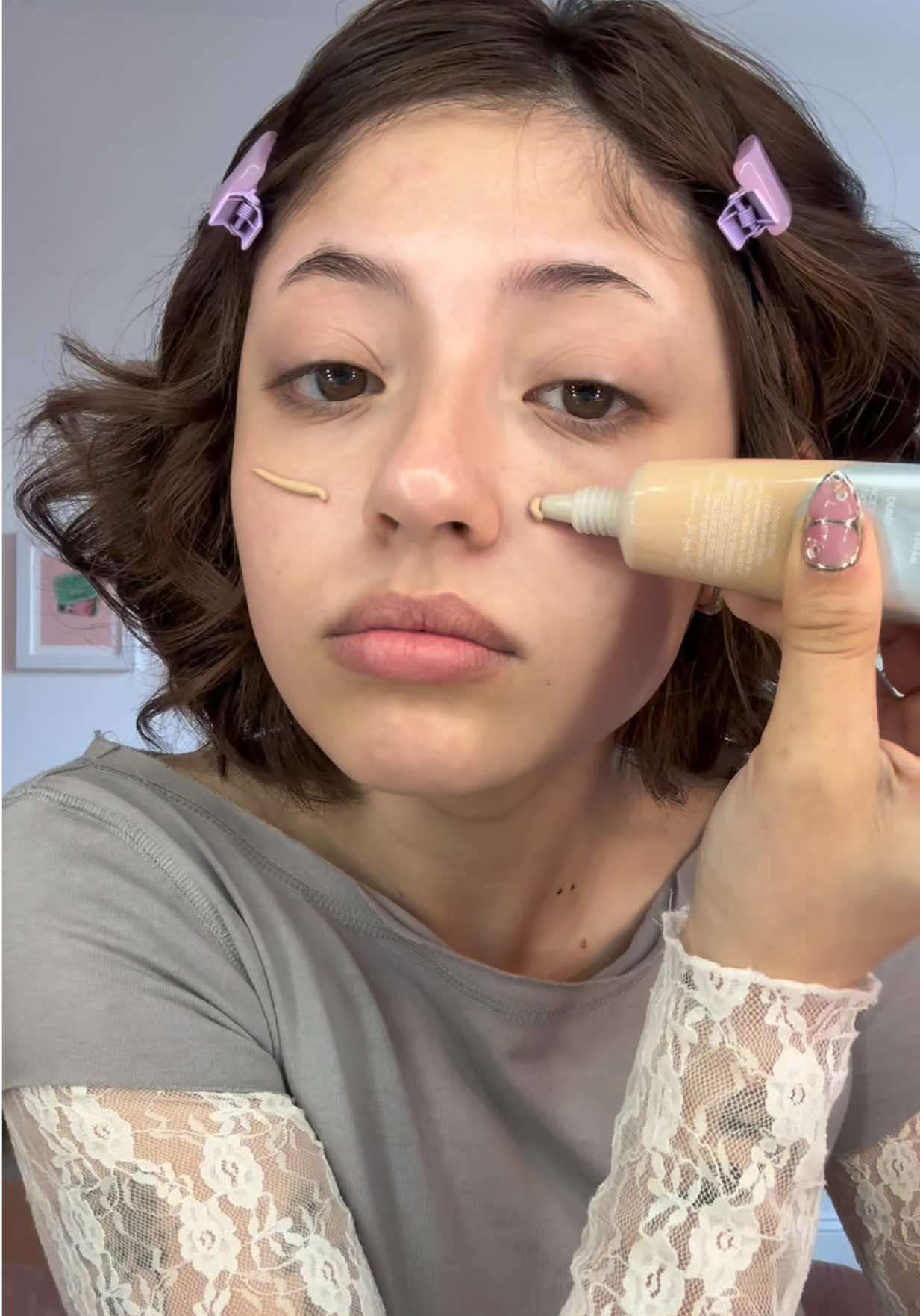 TikTok post by @mirandaalol for Beautyblender. Caption reads: this lil @Beautyblender power pocket puff is my....