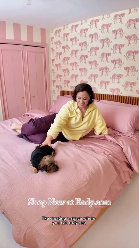 Instagram post by @kaylaloganblog for Endy. Caption reads: [...] actually rest. Refreshing my room with @endy....