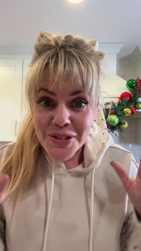 Instagram post by @eggsandbunnies for Thrive Market. Caption reads: Don’t miss out on early Black Friday access!....