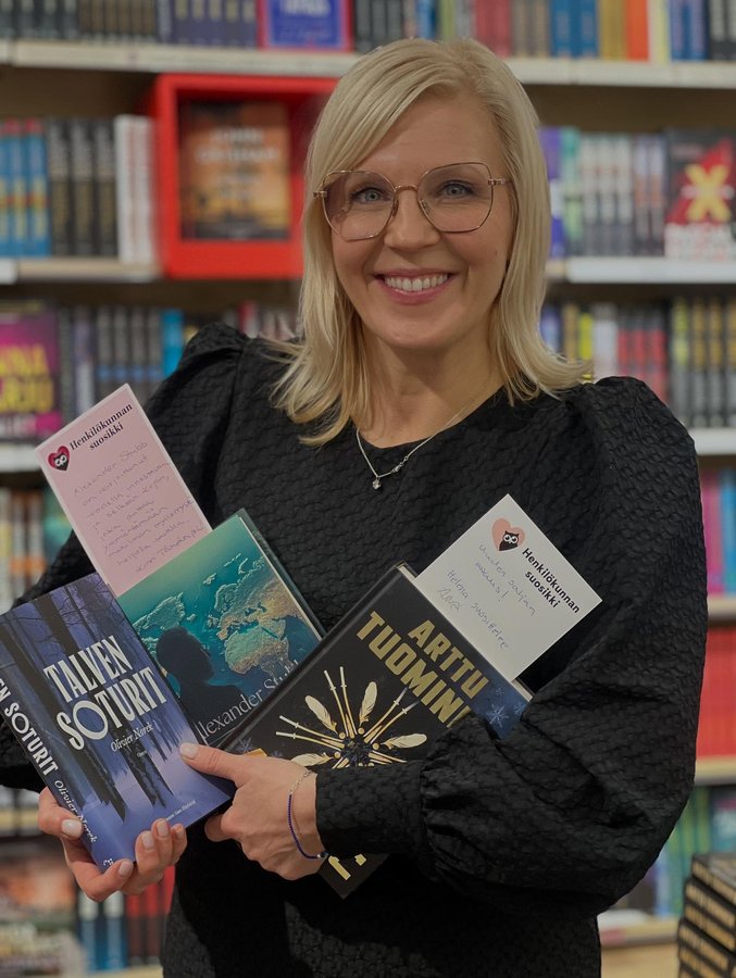 Instagram post by @vappendaali for Kustannusosakeyhtiö Otava. Caption reads: Kaupallinen yhteistyö @otavankirjat 
Sisältää....