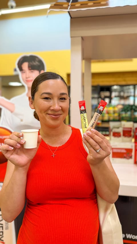 Instagram post by @solandfam for Jungkwan Jang. Caption reads: [...] before use* #koreanredginseng #jungkwanjang....