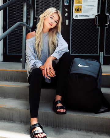 Instagram post by an influencer for DICK'S Sporting Goods. Caption reads: [...] back to school looks at @dickssportinggoods....