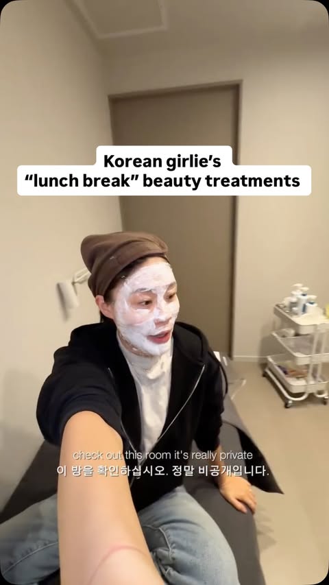 Instagram post by @hereis_jess for Forena Clinic. Caption reads: [...] and skin texture problems. I went to....