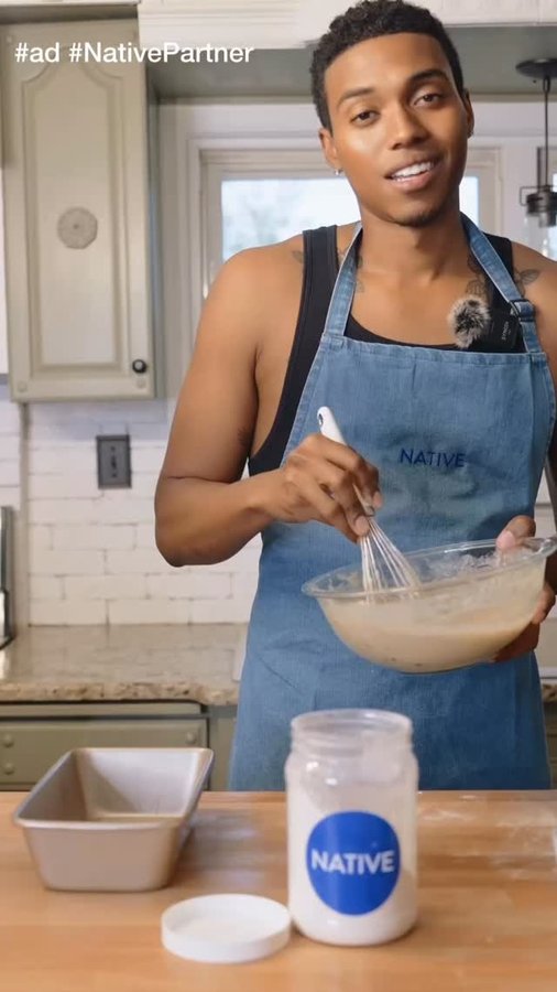 Instagram post by @luda_ for Native. Caption reads: #Ad #NativePartner Smelling like a snack this Fall....