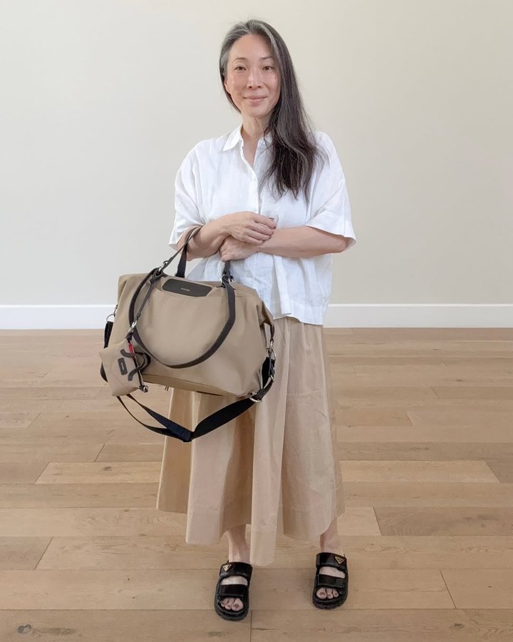 Instagram post by @themichelewang for OLEADA. Caption reads: Ready for summer travel with @oleada_official -....