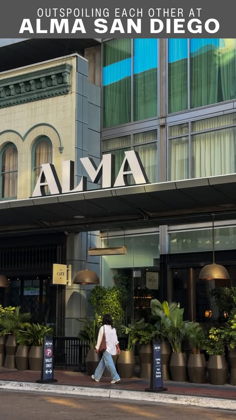 Instagram post by @loveatfirstflight_ for Marriott Bonvoy. Caption reads: #MarriottBonvoyPartner We turned a 48-hour stay....