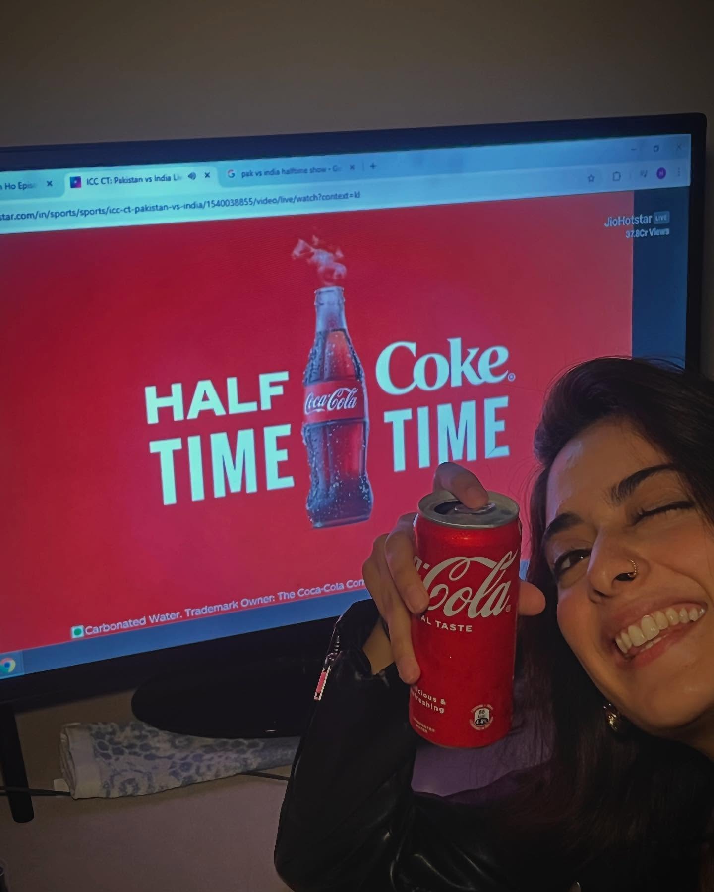 Instagram post by @tanyamaniktala for Coca-Cola India. Caption reads: Half time, Coke time 🥤
#IndvsPak....