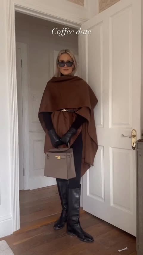 Instagram post by @martinasmark for NA-KD. Caption reads: [...] I wore this week
Everything is from NAKD....