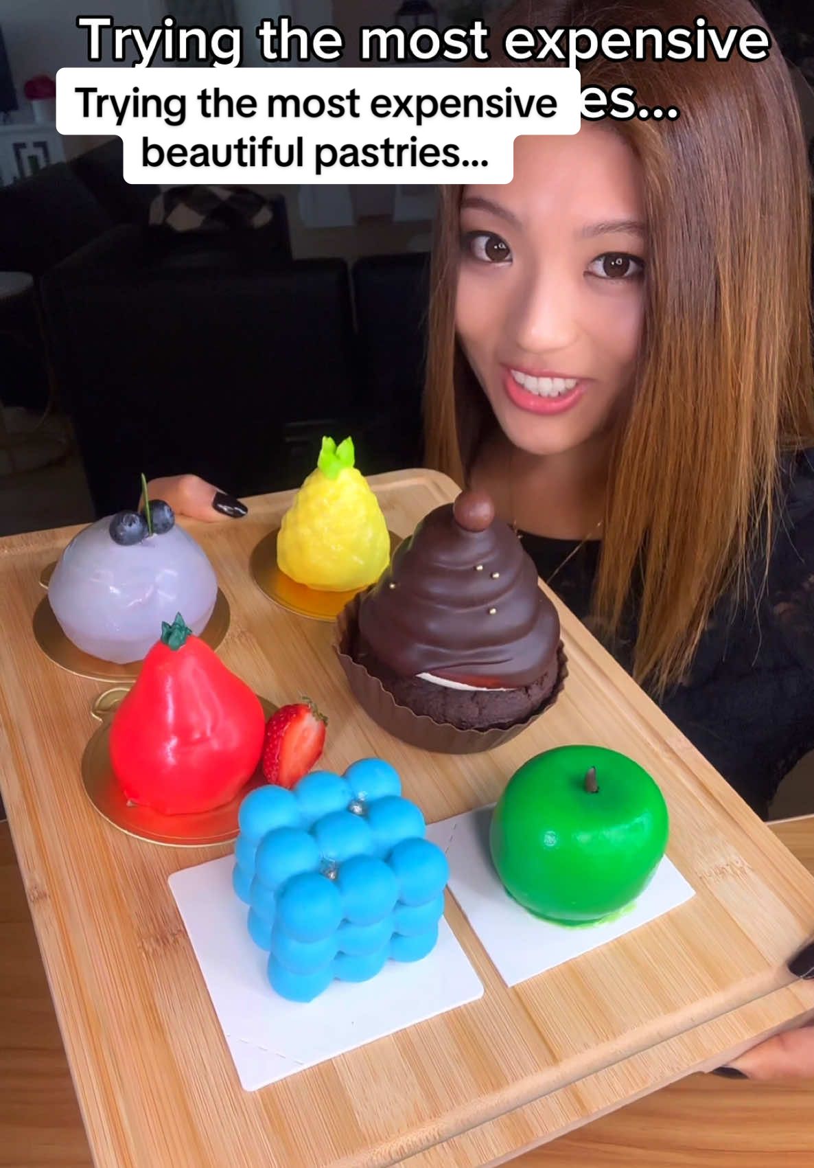 TikTok post by @kimnlizasmr for Oats Overnight. Caption reads: [...] has to be the chocolate cake....