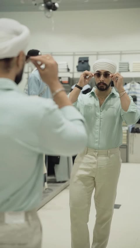 Instagram post by @oyeitsmaan for Snitch. Caption reads: [...] summer wardrobe just got cooler with....