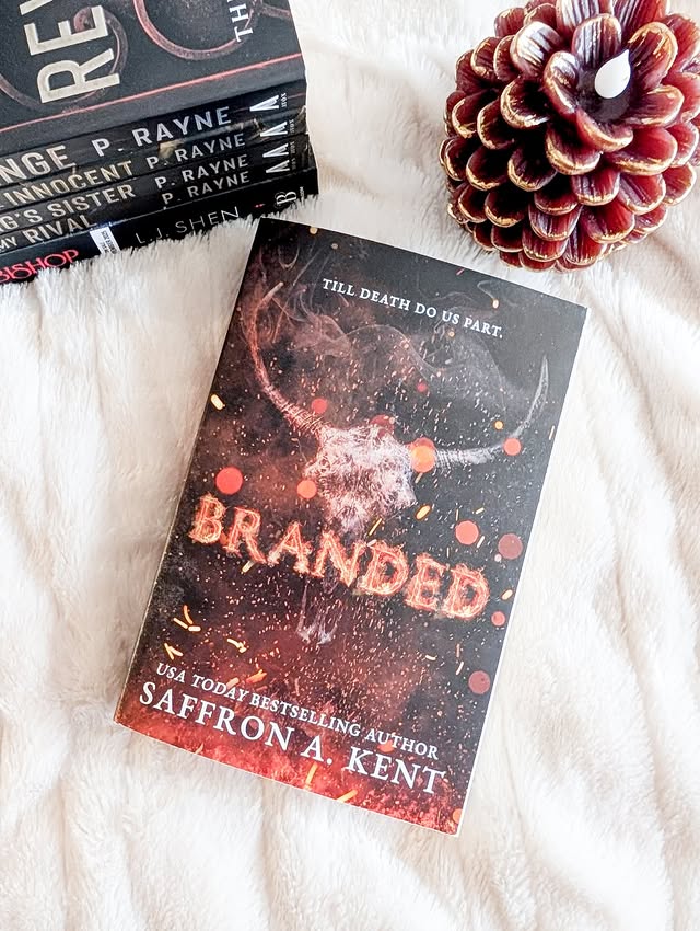 Instagram post by @honeybee.reads for Hachette Book Group. Caption reads: 💫🔥𝓑𝓸𝓸𝓴 𝓡𝓮𝓿𝓲𝓮𝔀🔥💫

Branded is a dark....