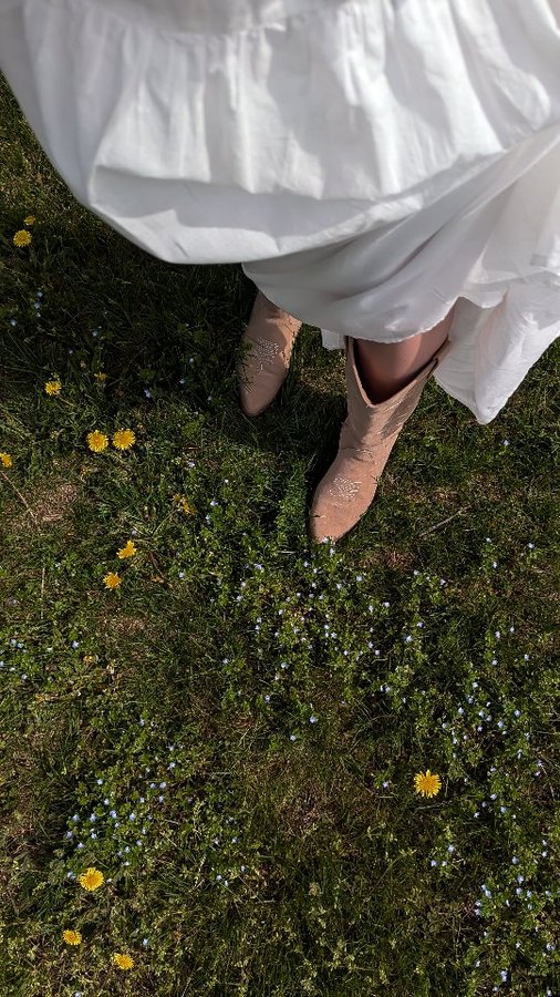 Instagram post by @lorilou.1 for RBX Active. Caption reads: self-care bliss 🩵🧦🧋 this movie brings back so....