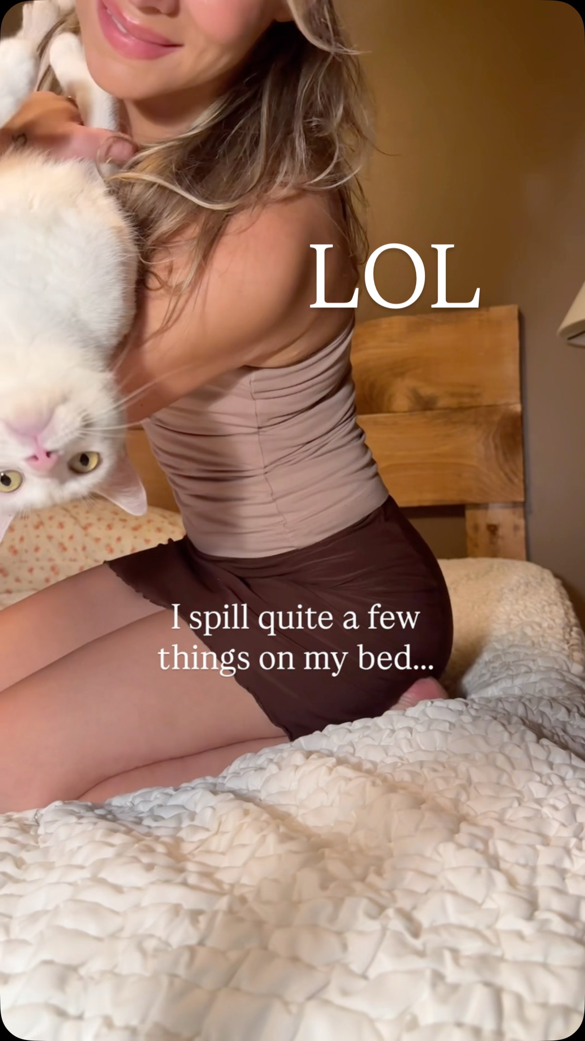 Instagram post by @harleyrenovating for Mamma Mia Covers. Caption reads: [...] mattress is a dream 💭!! Thanks to....