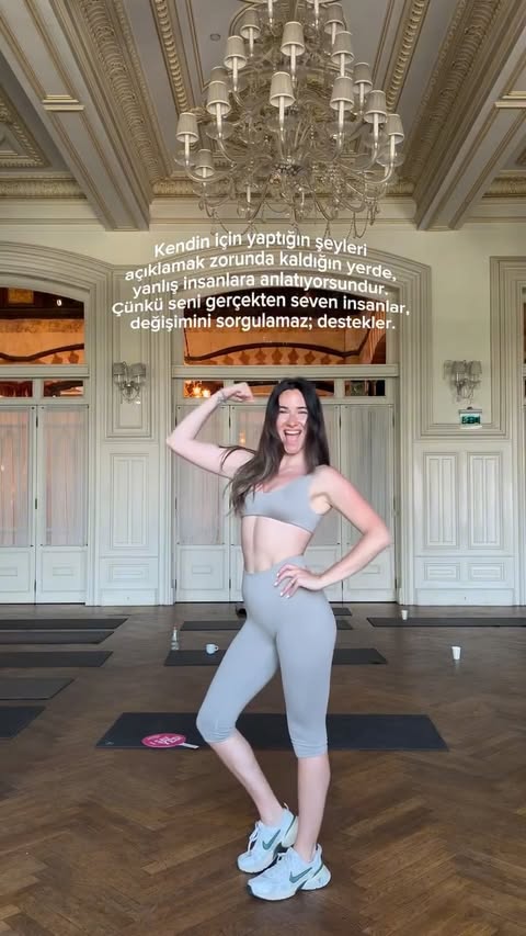 Instagram post by @ecemrsen for Dossha. Caption reads: Stay focused & trust the process 💪🏻😏....