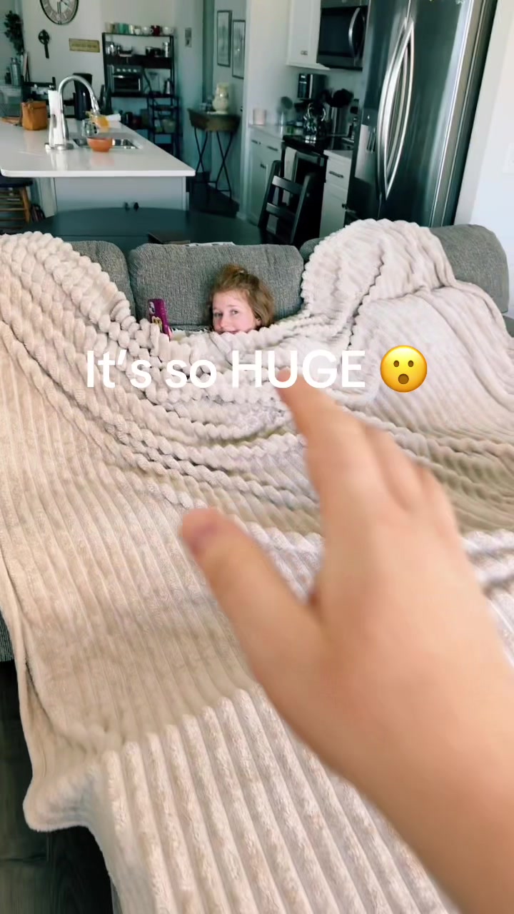 TikTok post by @stephmakessense for Bedsure Home. Caption reads: Best Christmas blanket @Bedsure  #christmasblanket....