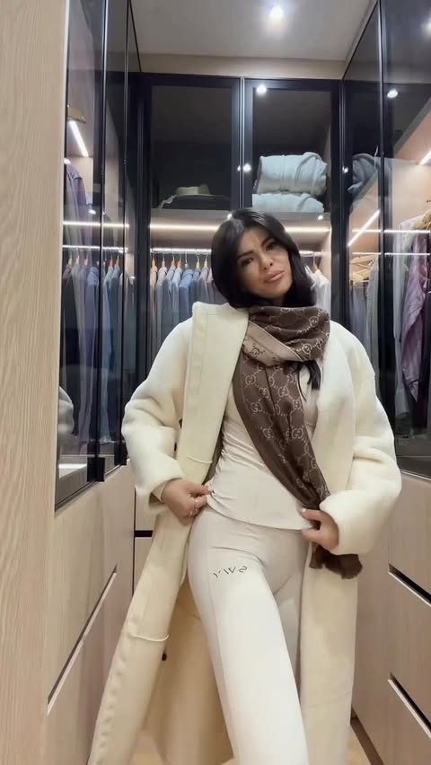 Instagram post by @marica_topfit for SWYbrand. Caption reads: [...] stana.🥰

Plus jednoj od vas poklanjam....